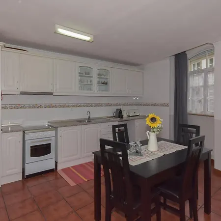 Downtown River Apartment *