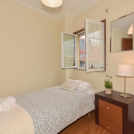 Downtown River Apartment *